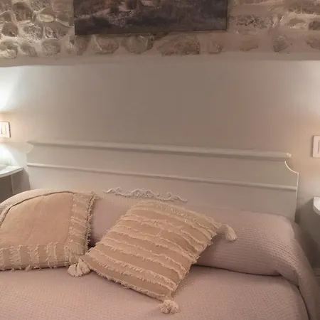 Costa Bed & Breakfast Pollutri