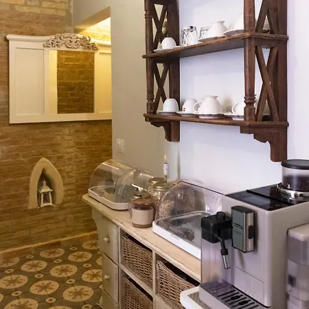 Costa Bed & Breakfast 3*